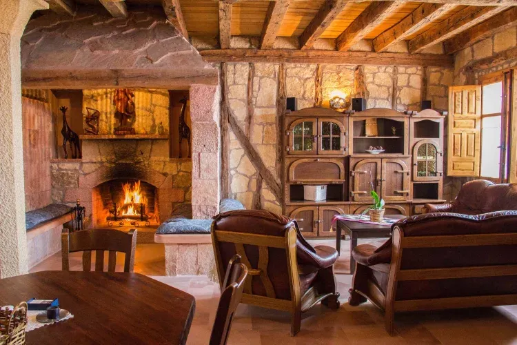 Imagen de Salón-chimenea, Los Lebreles Namaste I