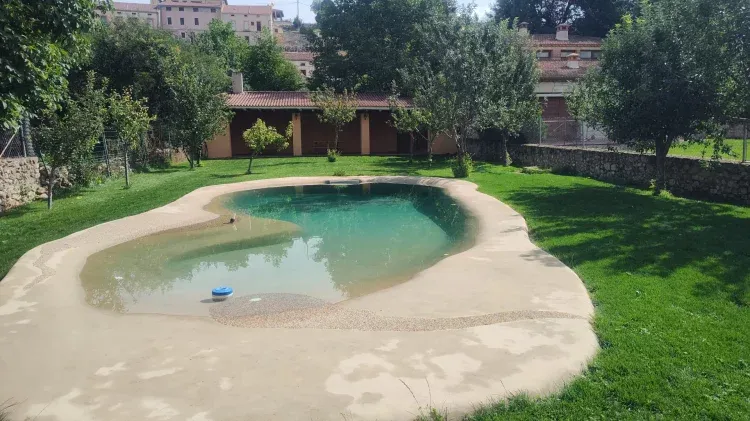 Imagen de Jardín con piscina de arena 