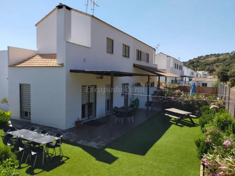 Imagen de Casa y jardín
