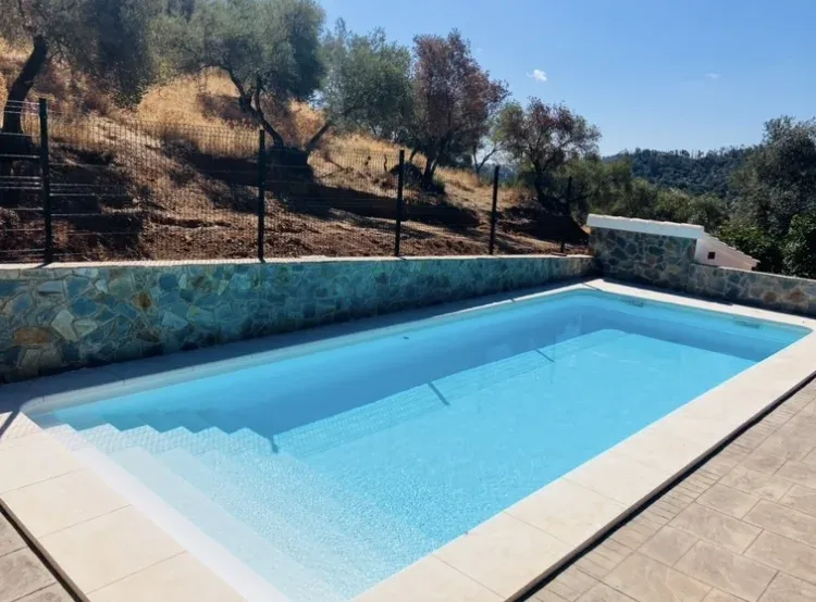 Imagen de Piscina de agua salada