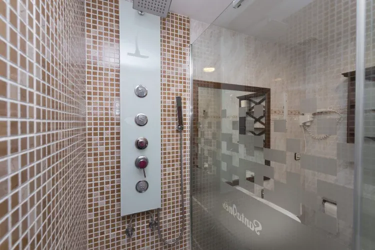 Imagen de Baño con ducha