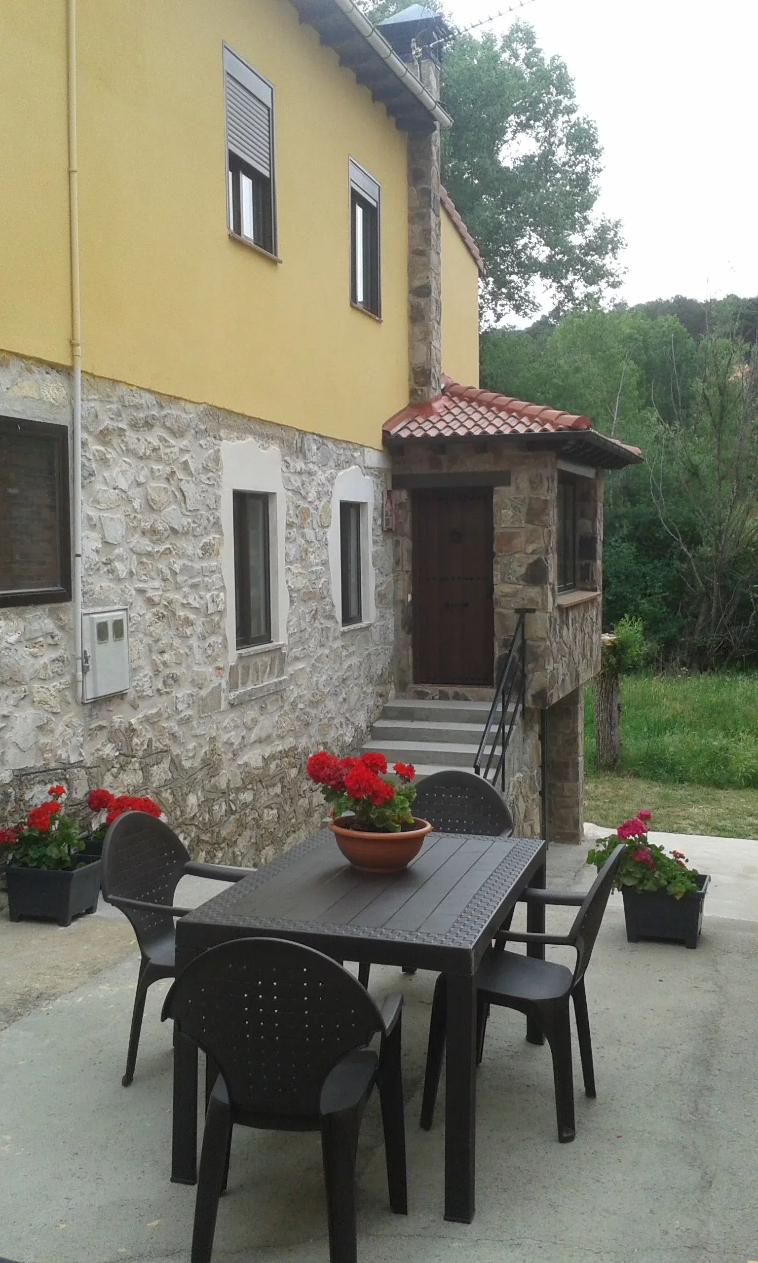 Imagen de Fachada Jardin