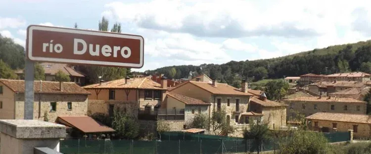 Imagen de Vistas desde el Puente que cruza e rio Duero