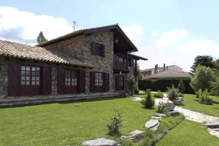 Imagen de exterior casa 2