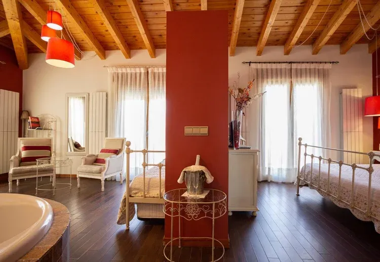 Imagen de HABITACIÓN ESPECIAL