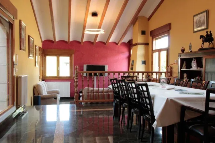 Imagen de salón comedor