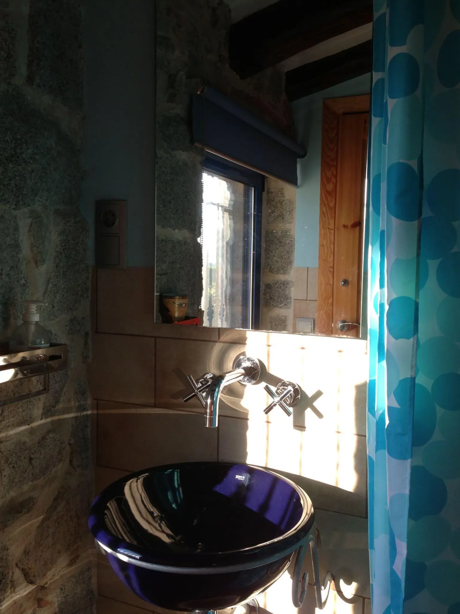 Imagen de baño habitación Newport