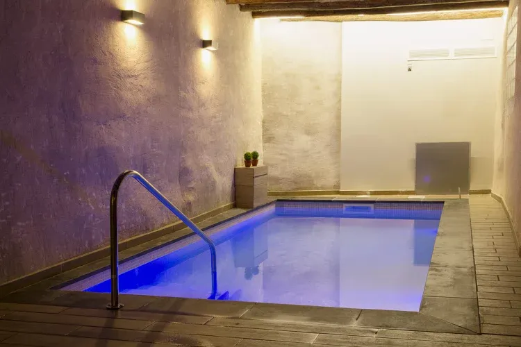 Imagen de Piscina interior