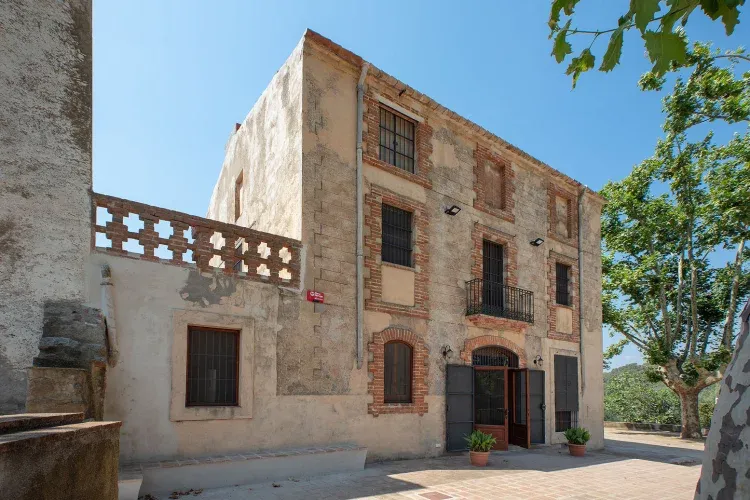 Imagen de Fachada principal del Gaatellar de Mas de Serra