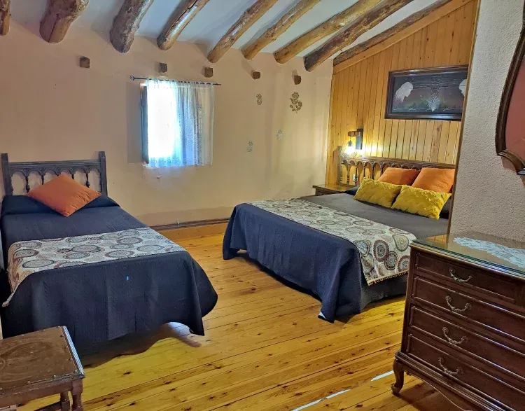 Imagen de Dormitorio triple 2
