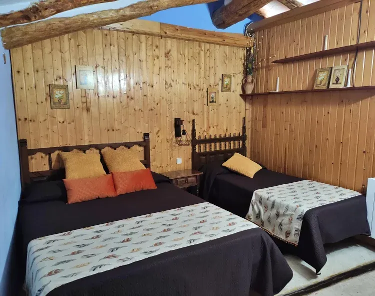 Imagen de Dormitorio triple 3