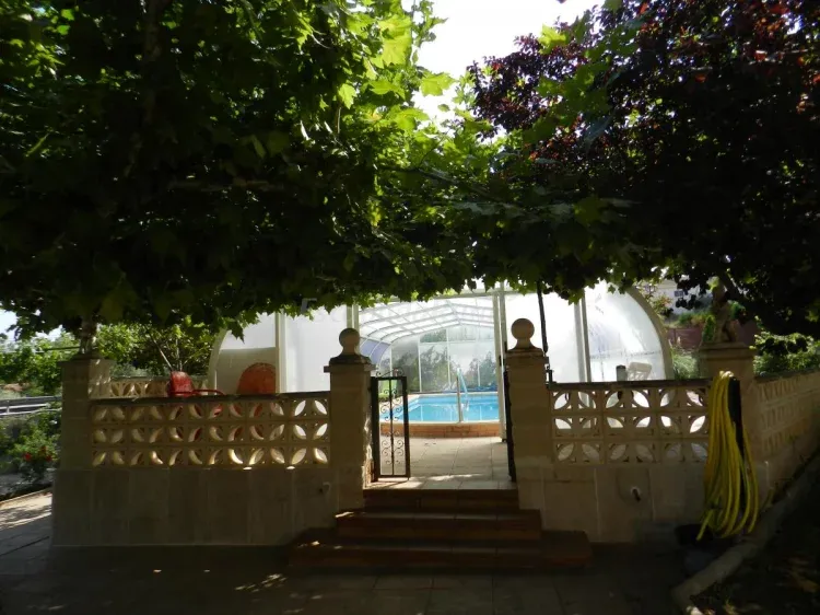 Imagen de Entrada piscina cubierta.