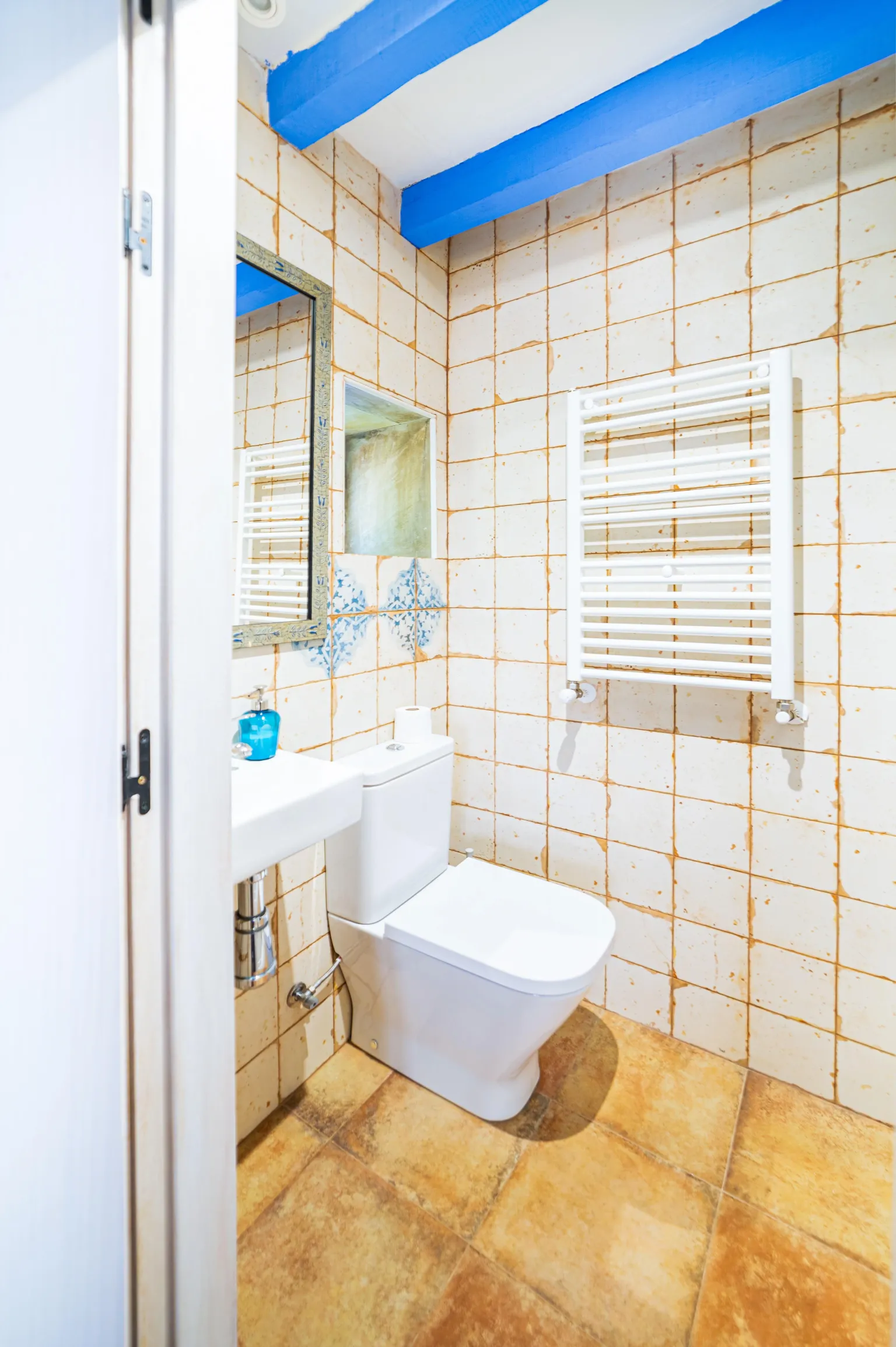 Imagen de Baño habitación Turquesa