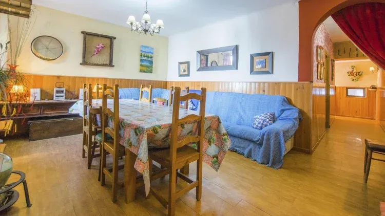 Imagen de Salón vista 1