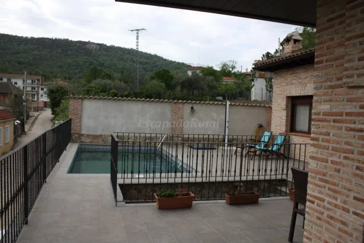 Imagen de Piscina 2