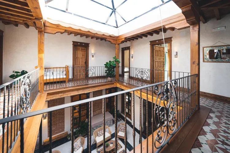 Imagen de Patio central, típico toledano.