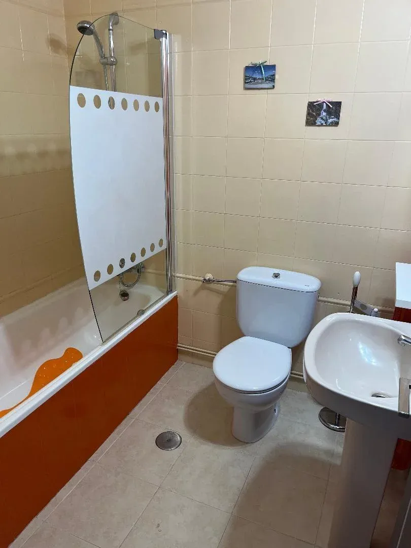 Imagen de BAÑO COMÚN