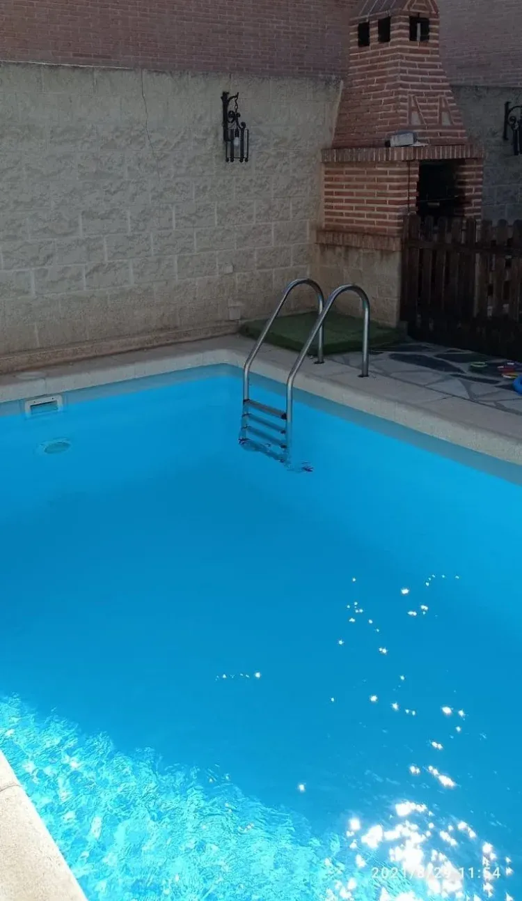 Imagen de Barbacoa y piscina
