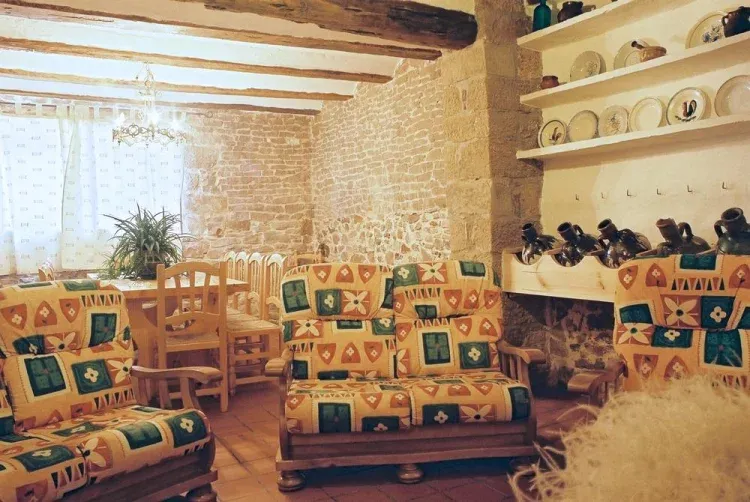 Imagen de salón comedor amplio