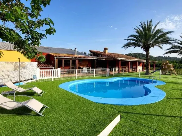Imagen de Piscina jardin