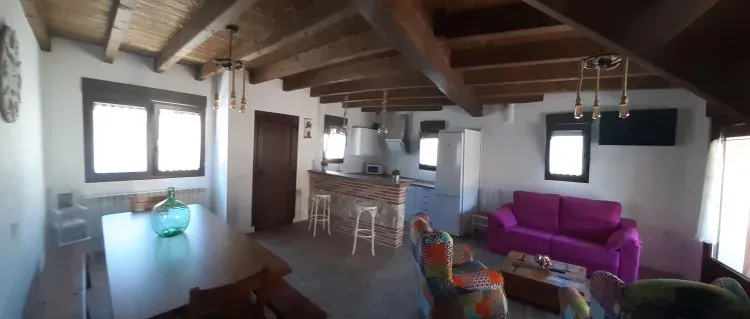 Imagen de SALON- COMEDOR