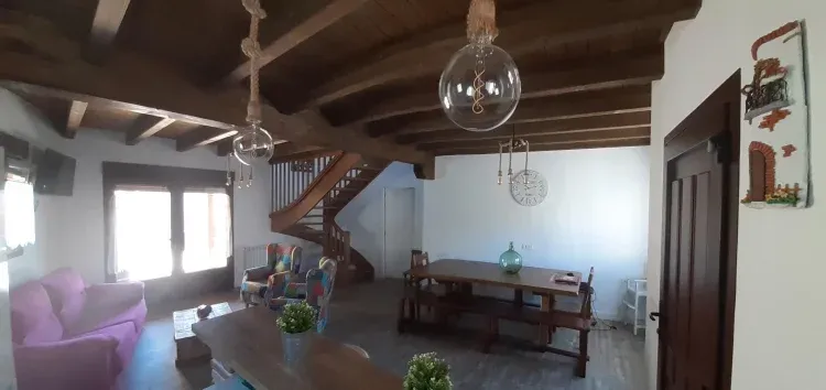 Imagen de SALON-COMEDOR