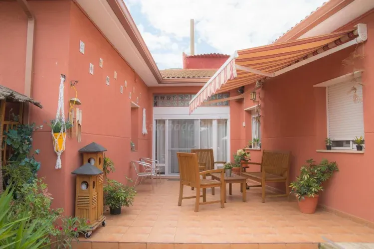 Imagen de patio jardin