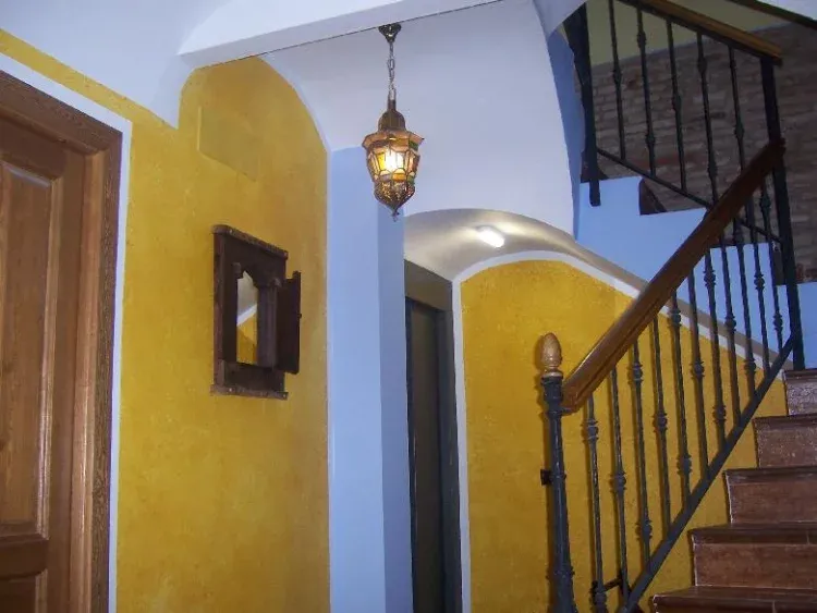 Imagen de Ascensor y Escalera