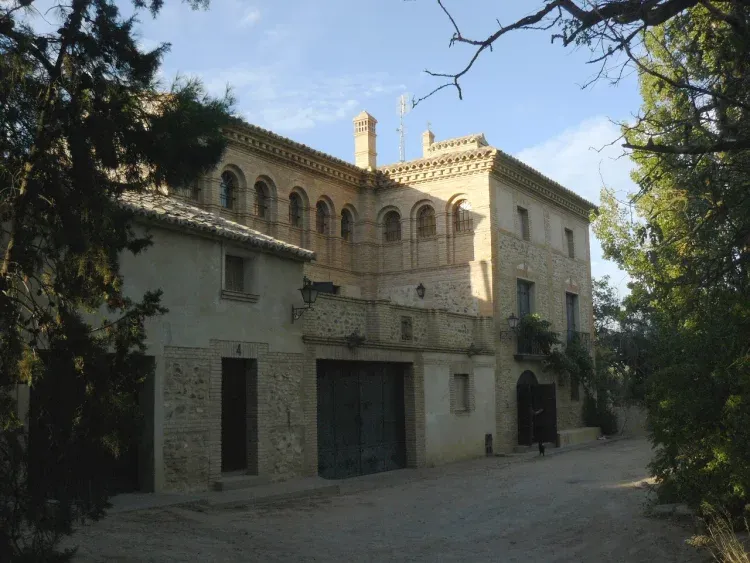 Imagen de Fachada Principal