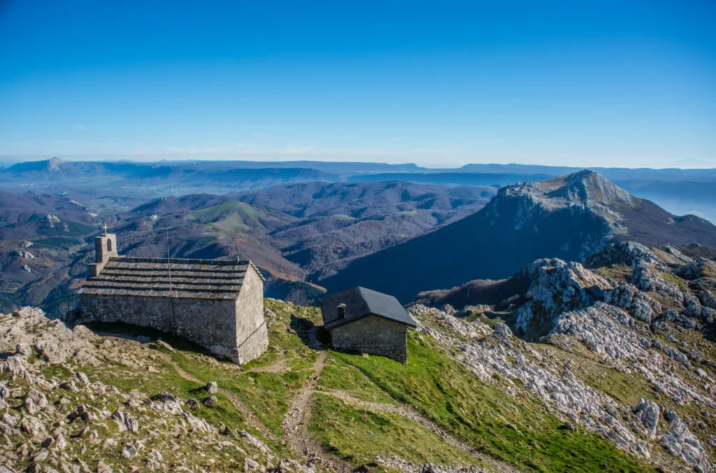 Imagen de Rutas en busca de la mitología vasca