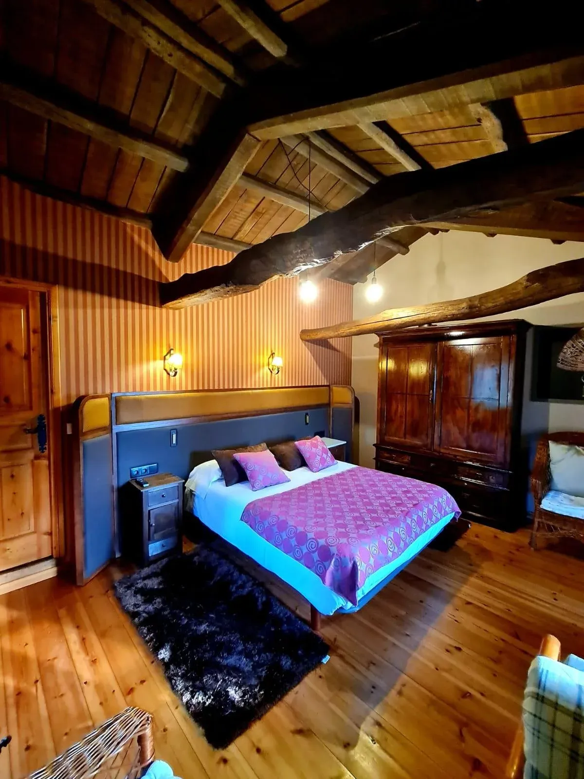Imagen de Habitación Foliada
