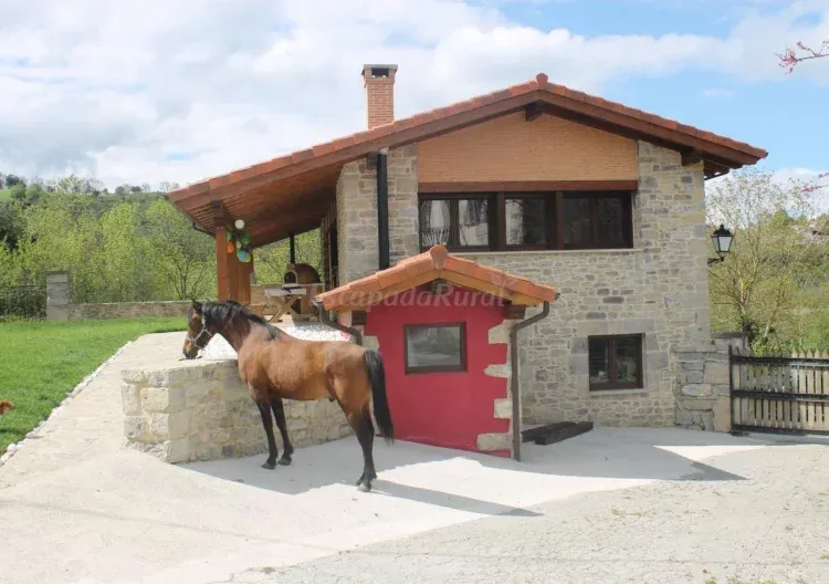 Imagen de Casa Rural El Ribero I, con granja e hípica