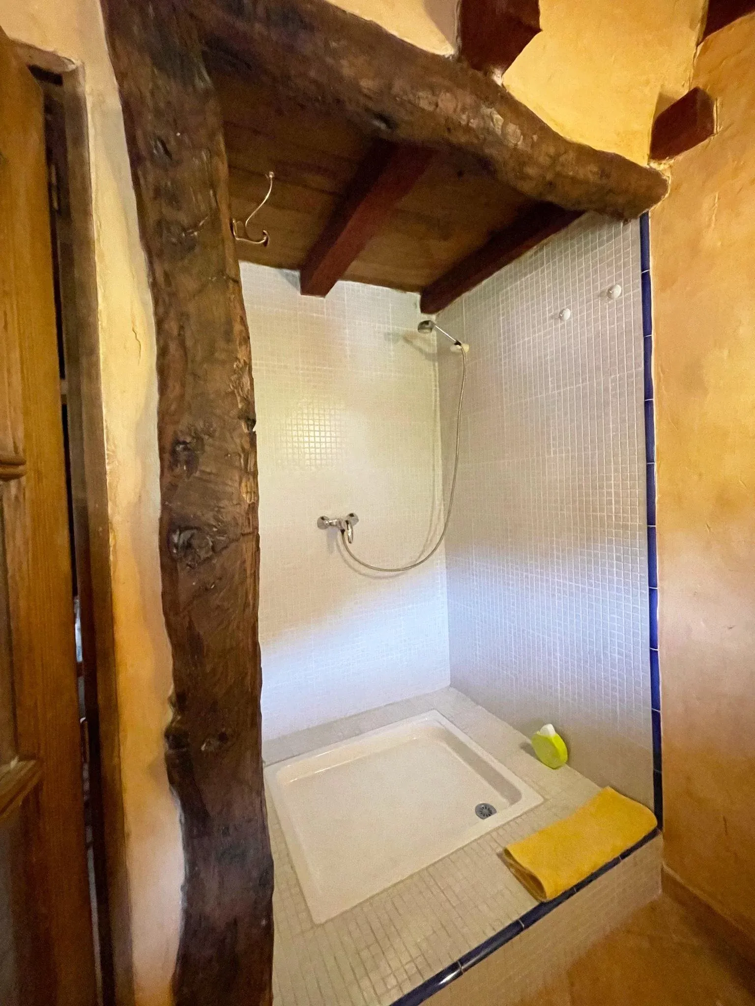 Imagen de Ducha baño buhardilla