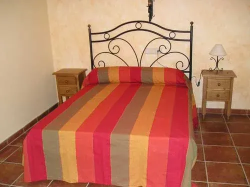 Imagen de Habitación doble con cama de matrimonio