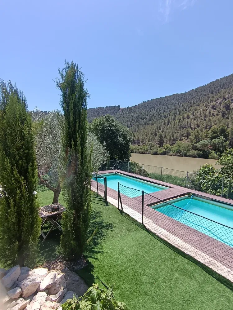 Imagen de Piscina verano Alcala del Jucar Tolosa 