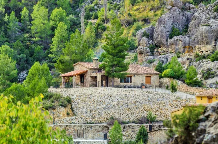Imagen de casas de piedra