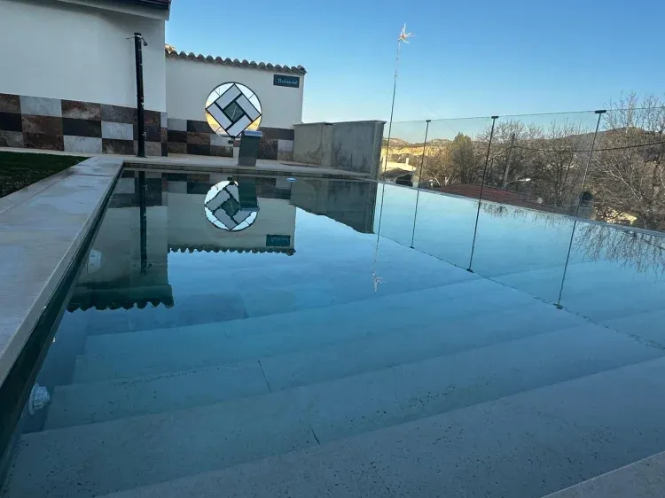 Imagen de Piscina 