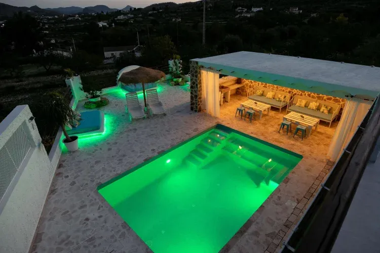 Imagen de PISCINA SWIN/RELAXING