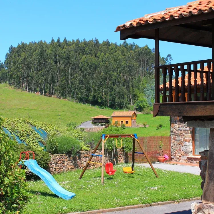 Imagen de Zona infantil Casa Pedregal, LLosa y Tenada