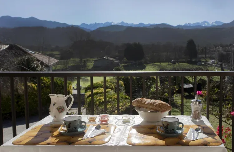 Imagen de Desayunos con vistas a los picos