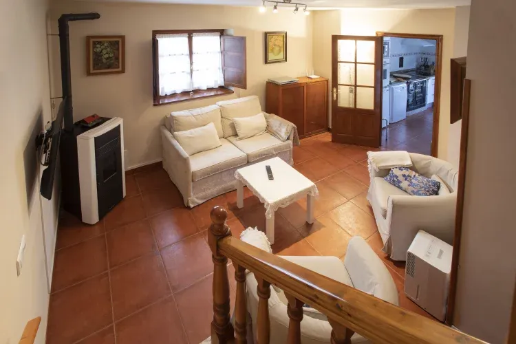 Imagen de Salón con chimenea