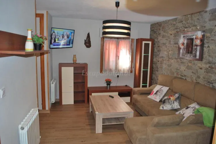 Imagen de Salón equipado apto bajo