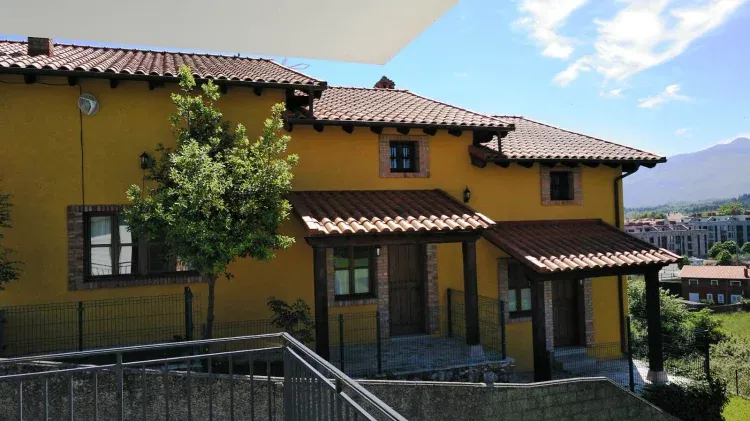 Imagen de Fachada lateral
