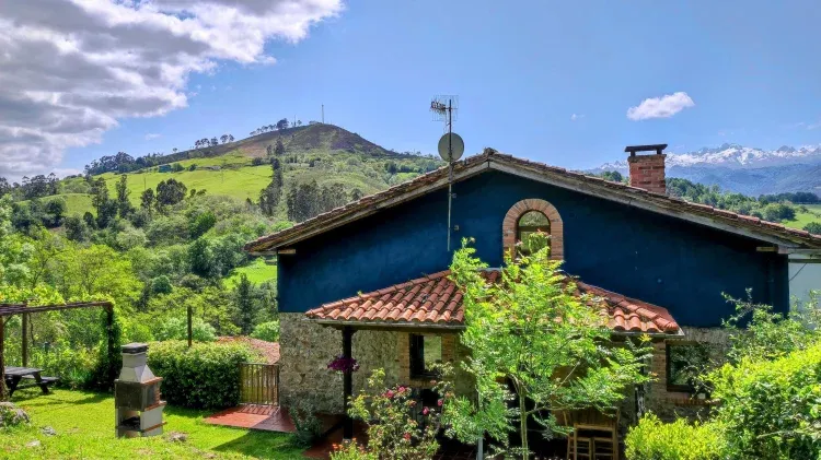 Imagen de Cenador, vistas a la montaña, jardín, establecimiento, casa, porche, barbacoa