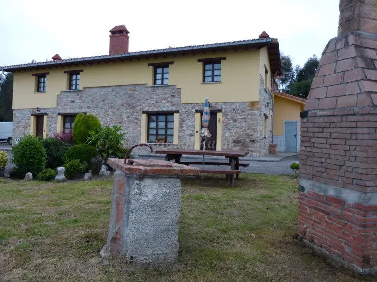 Imagen de Exterior, zonas comunes, jardín mesas y barbacoa