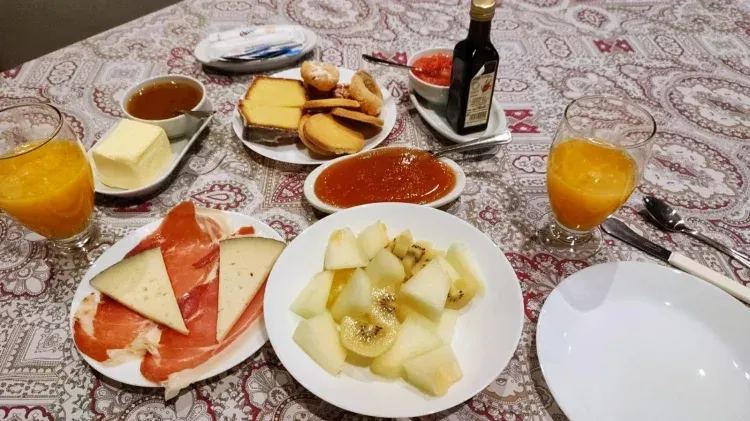 Imagen de Desayunos completos incluidos con la estancia