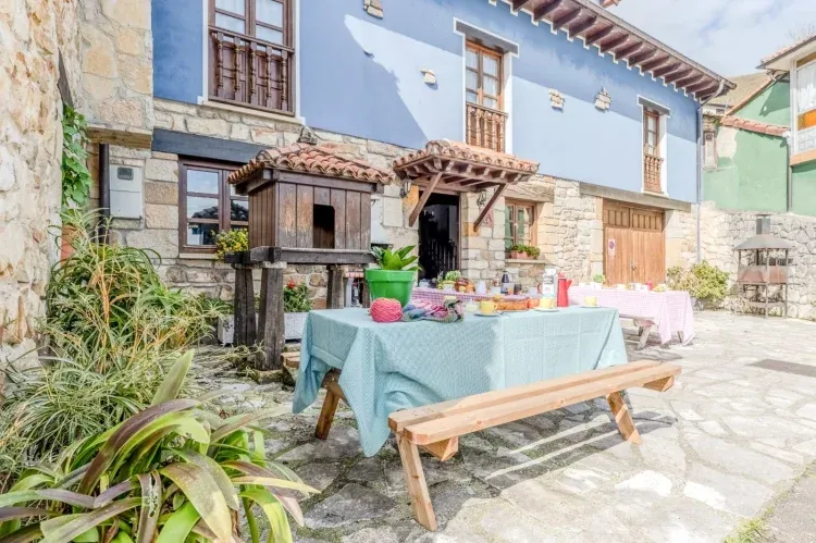 Imagen de fachada El Toral