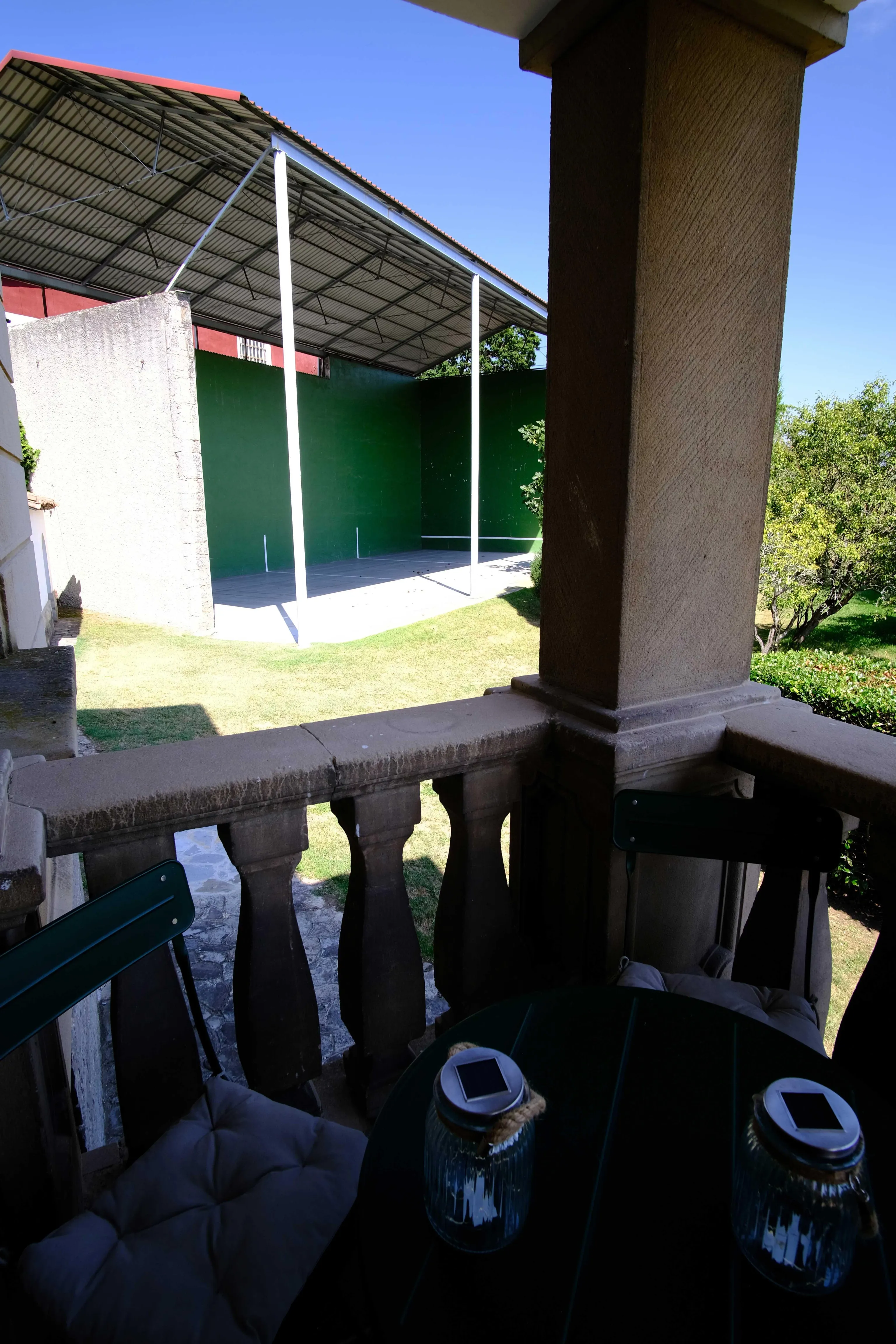 Imagen de terraza 2º y frontón