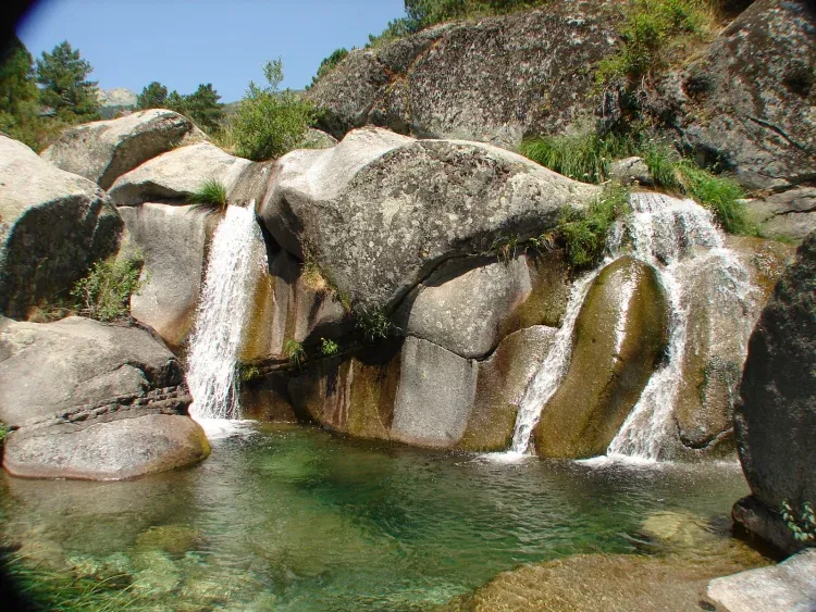 Imagen de Poza en rio Canto