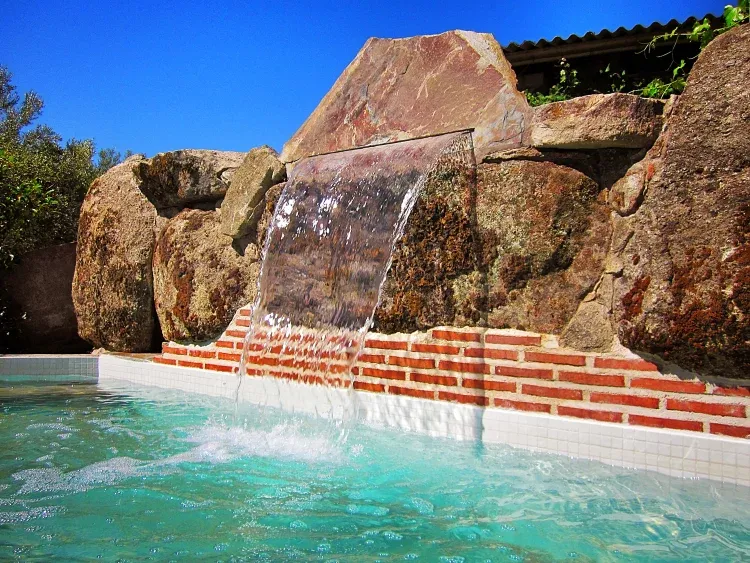 Imagen de Cáscada piscina